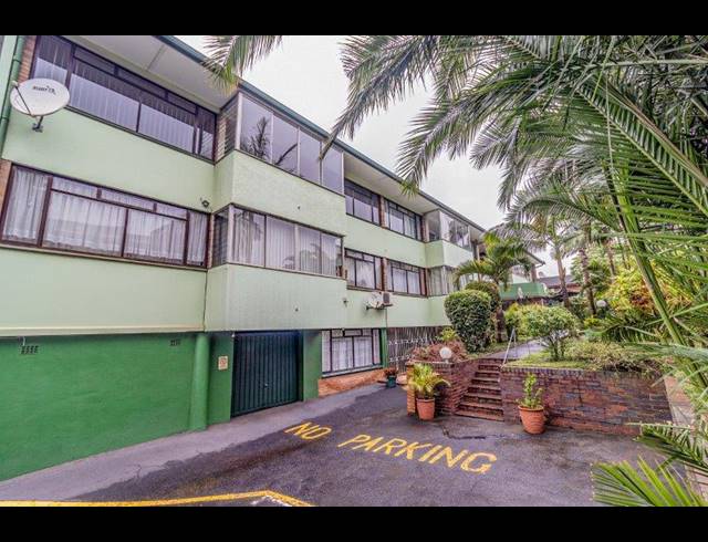 2 BEDROOM APARTMENT FOR SALE IN MANORS